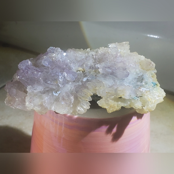 Rare gorgeous natural Lavender amethyst flower cluster - Picture 11 of 15